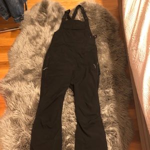 O’Neill snowboarding/skiing bib (overalls)